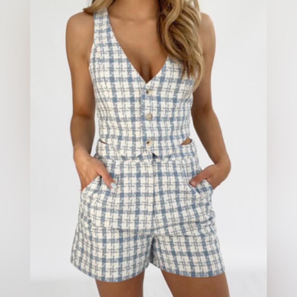 Beautiful Vest and Short Set